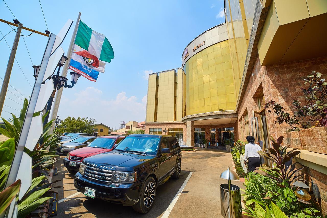 Corinthia Villa Hotel Abuja Esterno foto